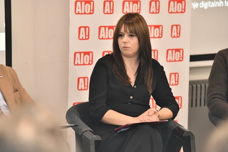 Ne možemo odgovornost da prebacimo na pojedinca, već svi zajedno moramo da budemo uključeni, kaže Anrijana Nešić