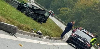 Wypadek na S7. Auta Służby Ochrony Państwa były tuż za samochodem, który wypadł z jezdni