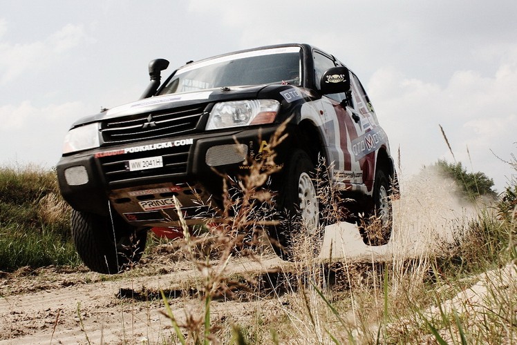 Klaudia Podkalicka i Joanna Madej w akcji