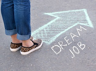 Eris: Młodzi ludzie powinni szukać swojego miejsca, gdzie będą czuli satysfakcję z pracy