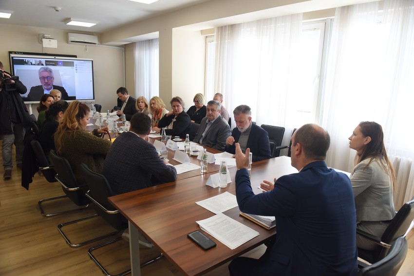 Konstitutivna sednica