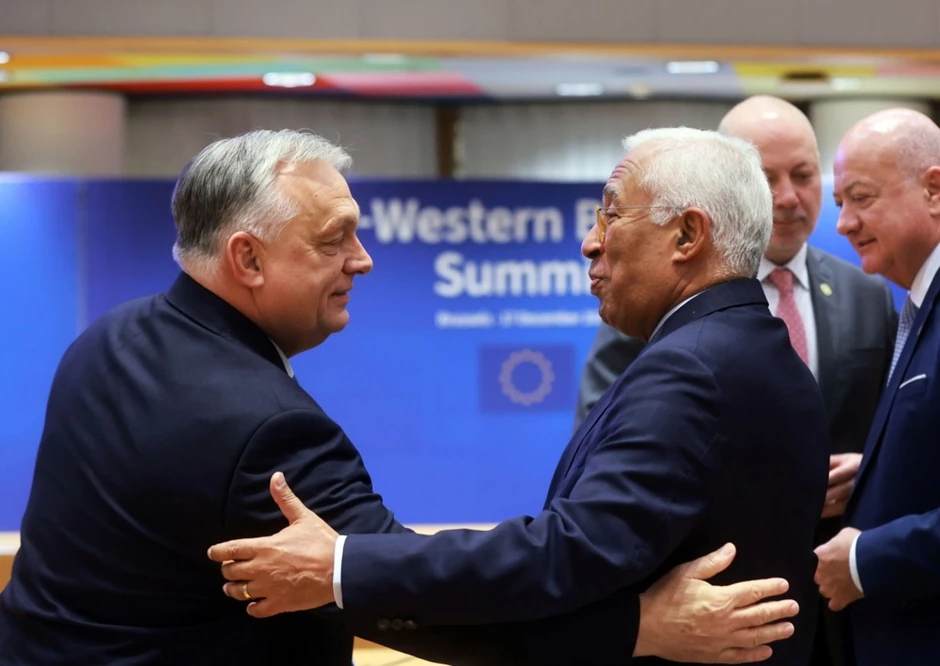 Premijer Mađarske Viktor Orban i predsednik Evropskog saveta Antonio Kosa na samitu EU-Zapadni Balkan u Briselu 17. decembra