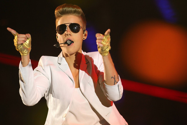 Chris Brown: Justin Bieber jest niczym mały Elvis