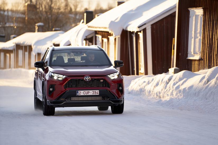 Toyota RAV4 Plug-in Hybrid - zdjęcie poglądowe