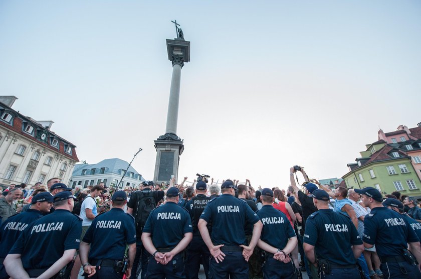 Podliczyli koszty miesięcznic. Odkąd rządzi PiS, wydaliśmy miliony!