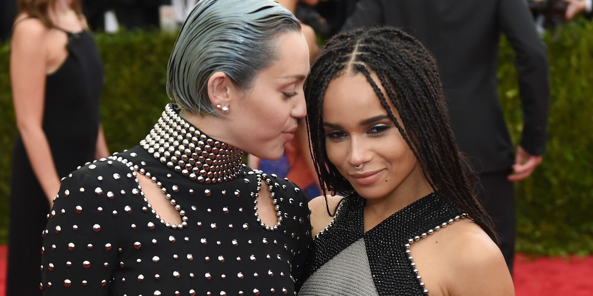 Miley Cyrus Zoe Kravitz