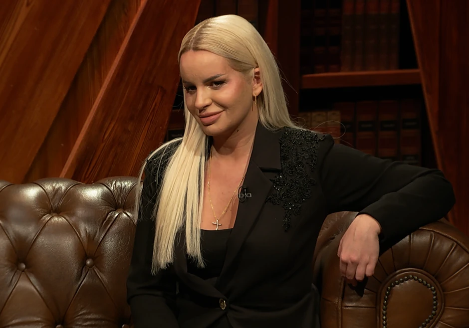 Aleksandra Stojković Džidža, emisija "Na terapiji sa Slavicom Đukić Dejanović"