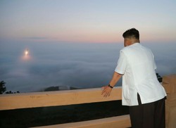 Korea Północna wystrzeliła próbnie nowy pocisk balistyczny