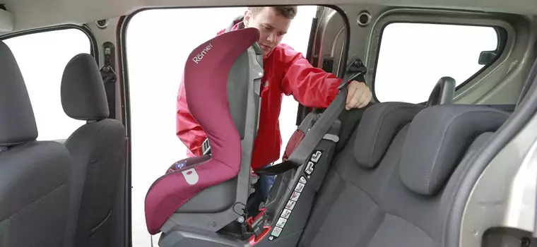 ISOFIX – co to jest? Jak sprawdzić, czy mam ISOFIX w swoim samochodzie?