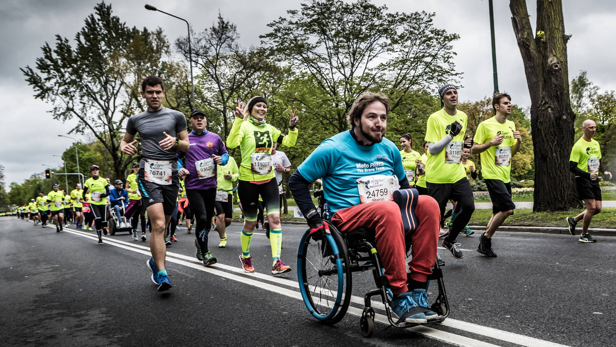 W niedzielę o godzinie 13 z terenu Międzynarodowych Targów Poznańskich wyruszy piąta edycja biegu Wings for Life World Run. Będzie to się wiązało z czasowymi utrudnieniami poruszania się po mieście dla kierowców i pasażerów komunikacji miejskiej. Poniżej przedstawiamy wszystkie szczegóły.