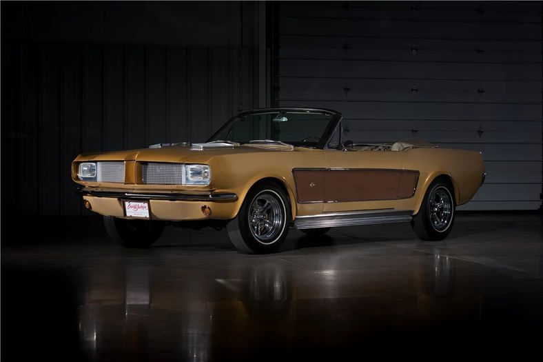 sonny-bono-mustang-barrettjackson