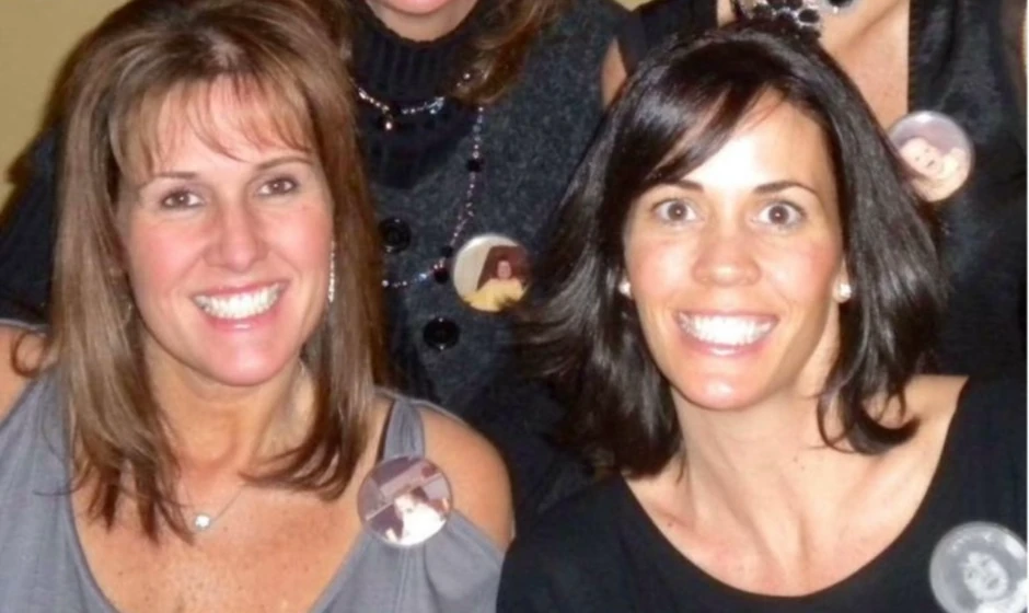 Nikol Albert (levo), supruga Brajana Alberta i Dženifer Mekejb (desno)