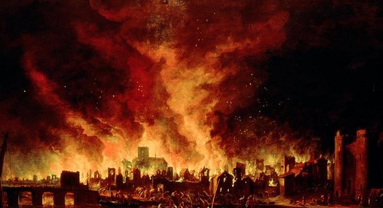 ___4238716___https:______static.pulse.com.gh___webservice___escenic___binary___4238716___2015___10___7___16___catastrophism_NationalGeographic_3LondonFire