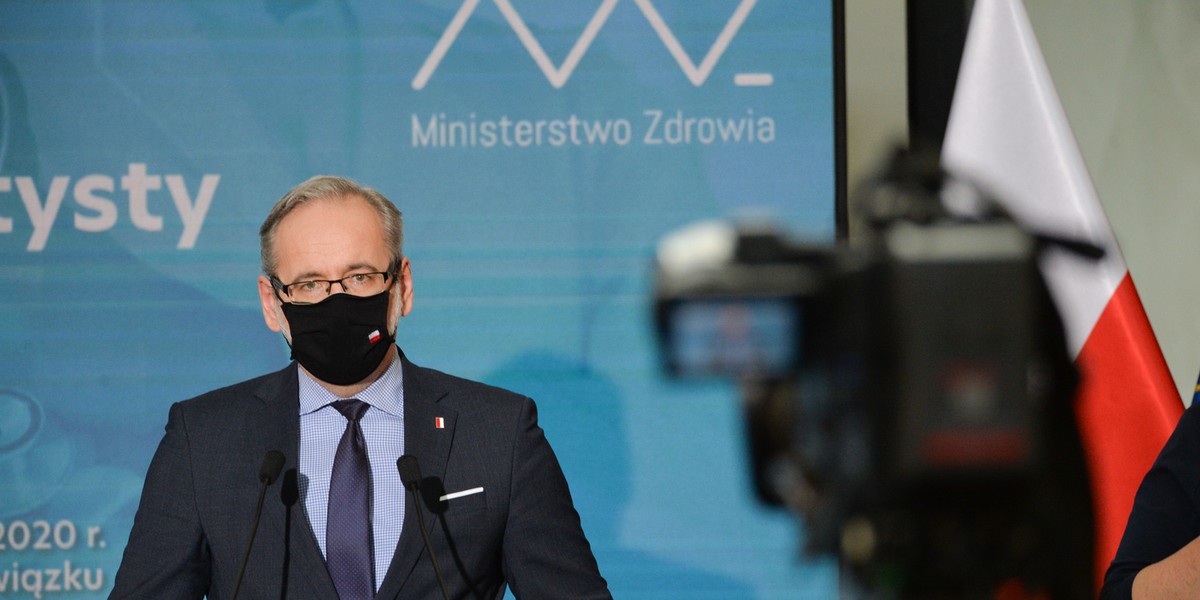 Minister zdrowia był pytany o plany rządu dotyczące poziomu restrykcji epidemicznych w czasie świąt wielkanocnych.