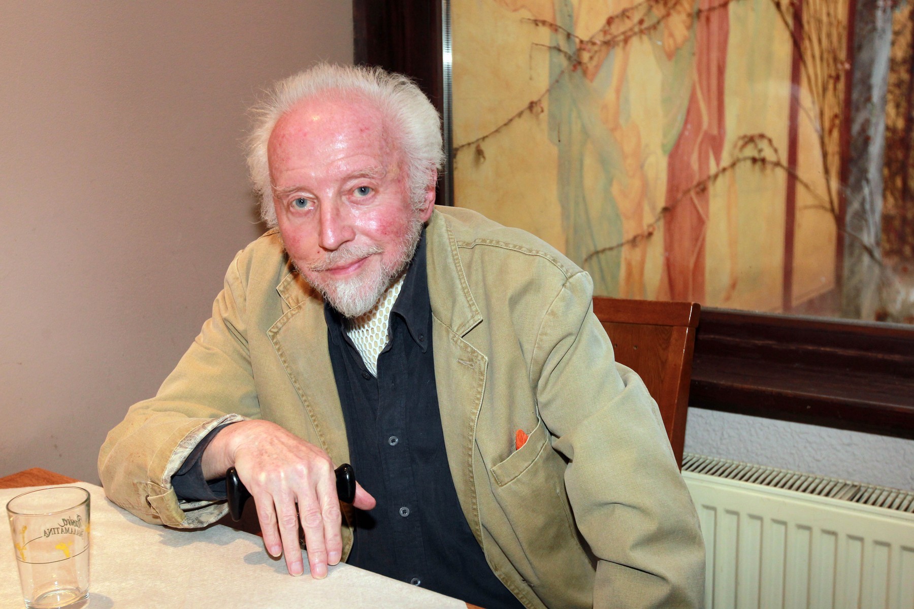 Český herec Stanislav Fišer († 90).