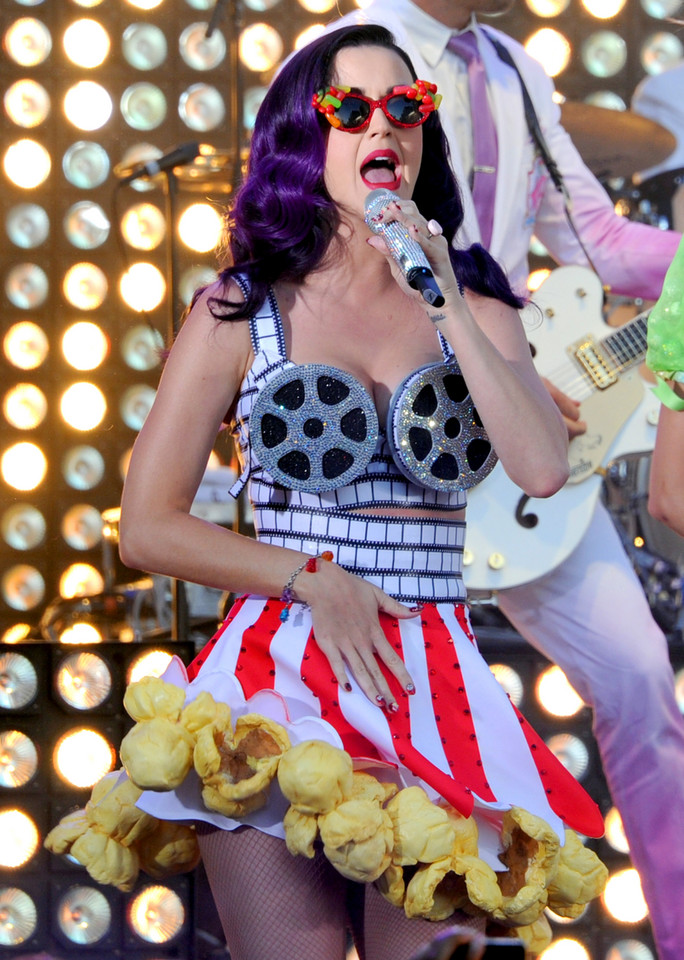Katy Perry wyskoczyła z kukurydzy