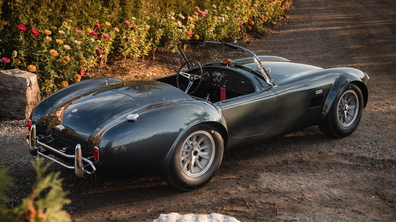 shelby-cobra-mecum