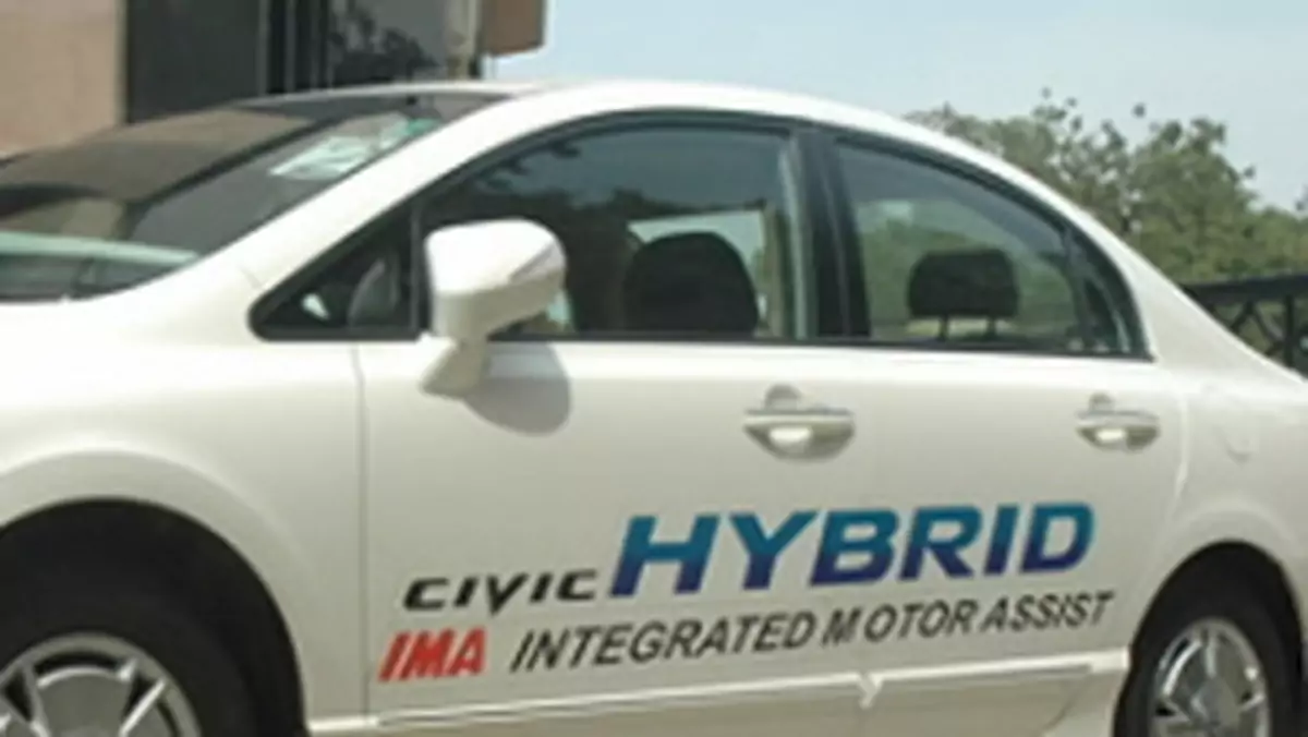 Honda: można kupić model Civic Hybrid