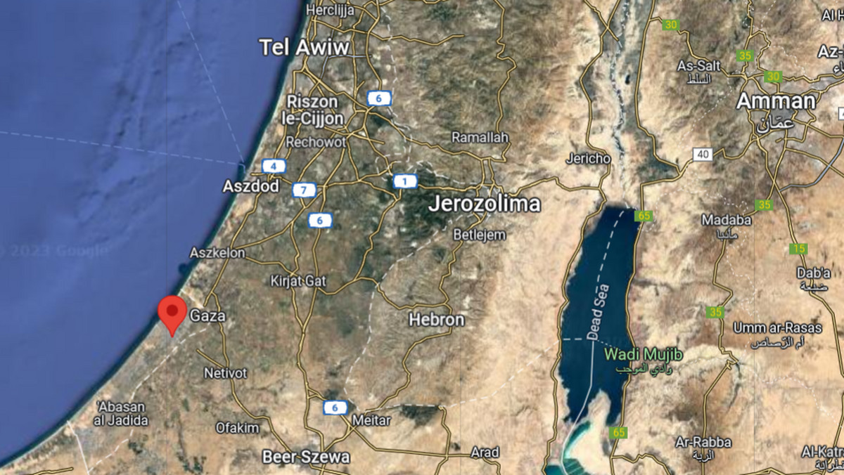 Centrum Gazy w ogniu. Widać to na zdjęciach satelitarnych