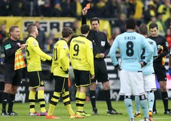 Lewandowski wyrzucony z boiska. Ale najpierw strzelił gola. WIDEO