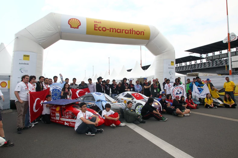 Polscy studenci na Eco-Marathonie