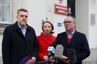 Lewica chce ograniczeń dla osób niezaszczepionych i masowego testowania