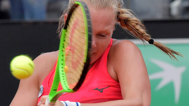 Rozstawiona z numerem 1. Holenderka Kiki Bertens pokonała sklasyfikowaną na 254. miejscu w światowym rankingu Czeszkę Barborę Krejcikovą 6:2, 6:1 i drugi raz z rzędu wygrała turniej tenisowy WTA Tour na ziemnych kortach w Norymberdze (pula nagród 226,7 tys. dol).