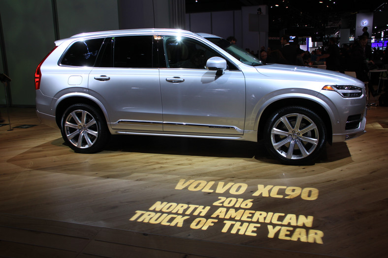 Volvo XC90 (Detroit 2016)