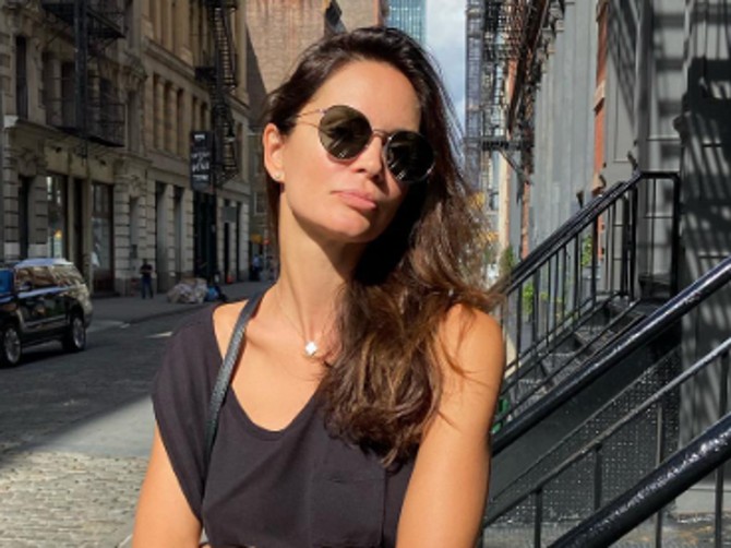 Bila je jedna od najlepših srpskih modela i harala je svetskim modnim pistama: Danas je u braku sa Crnogorcem i posle drugog porođaja izgleda brutalno dobro