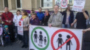 Protest w Gdańsku. Krytyka działań środowisk LGBT i apel do prezydenta Adamowicza ws. dzieci