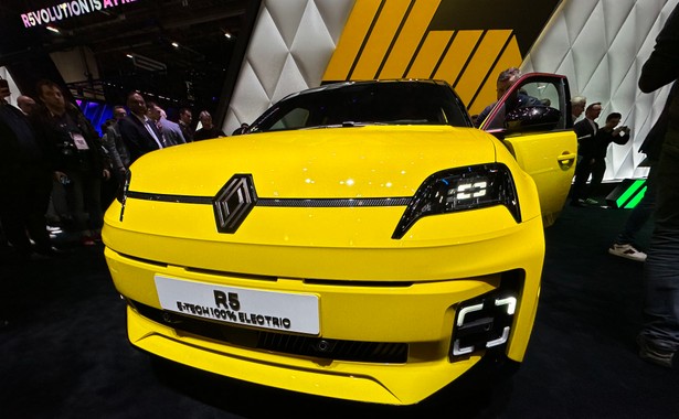 Nowe Renault 5 zostało wybrane najlepszym samochodem 2025 roku