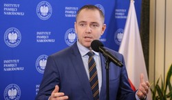 Zamieszanie wokół ekshumacji. Ukraińcy skarżą się na Karola Nawrockiego