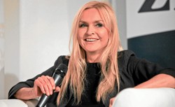 Olejnik: Kolesie z telewizji publicznej, kolesie z Episkopatu