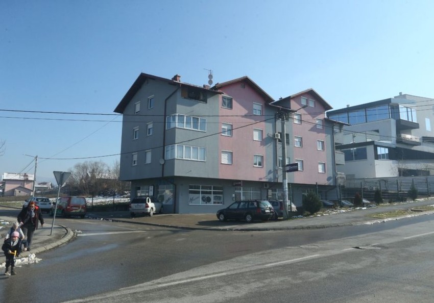 Zgrada palih boraca u naselju Ada 