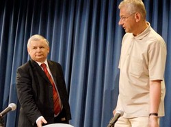 Dorn: Kaczyński chce znów zastraszyć PiS