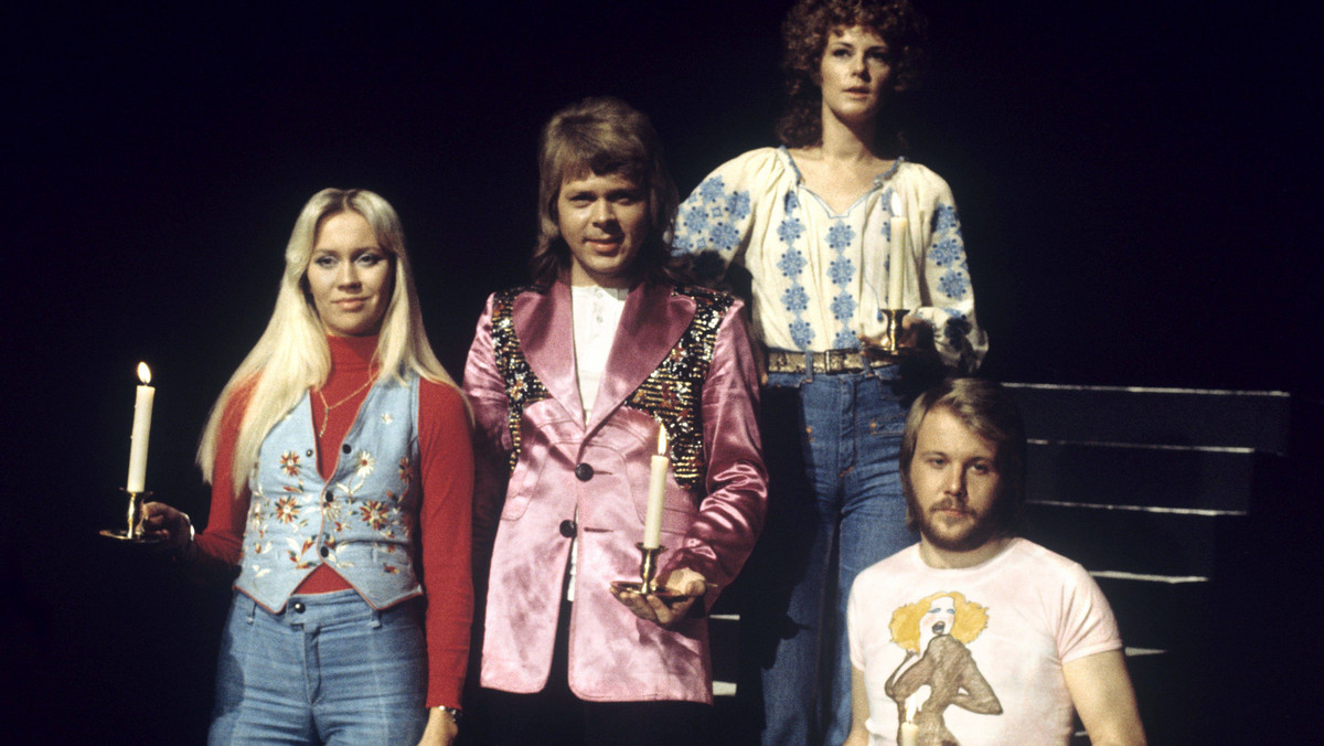 Kiedy usłyszymy nowe piosenki legendarnej szwedzkiej grupy popowej ABBA, których premierę od pewnego czasu zapowiadają muzycy? W tym roku – zdradza Benny Anderson, jeden z wokalistów zespołu. Choć zastrzega, że decyzja nie należy jedynie do niego, "gdybym miał decydować, ukazałyby się we wrześniu" - powiedział.