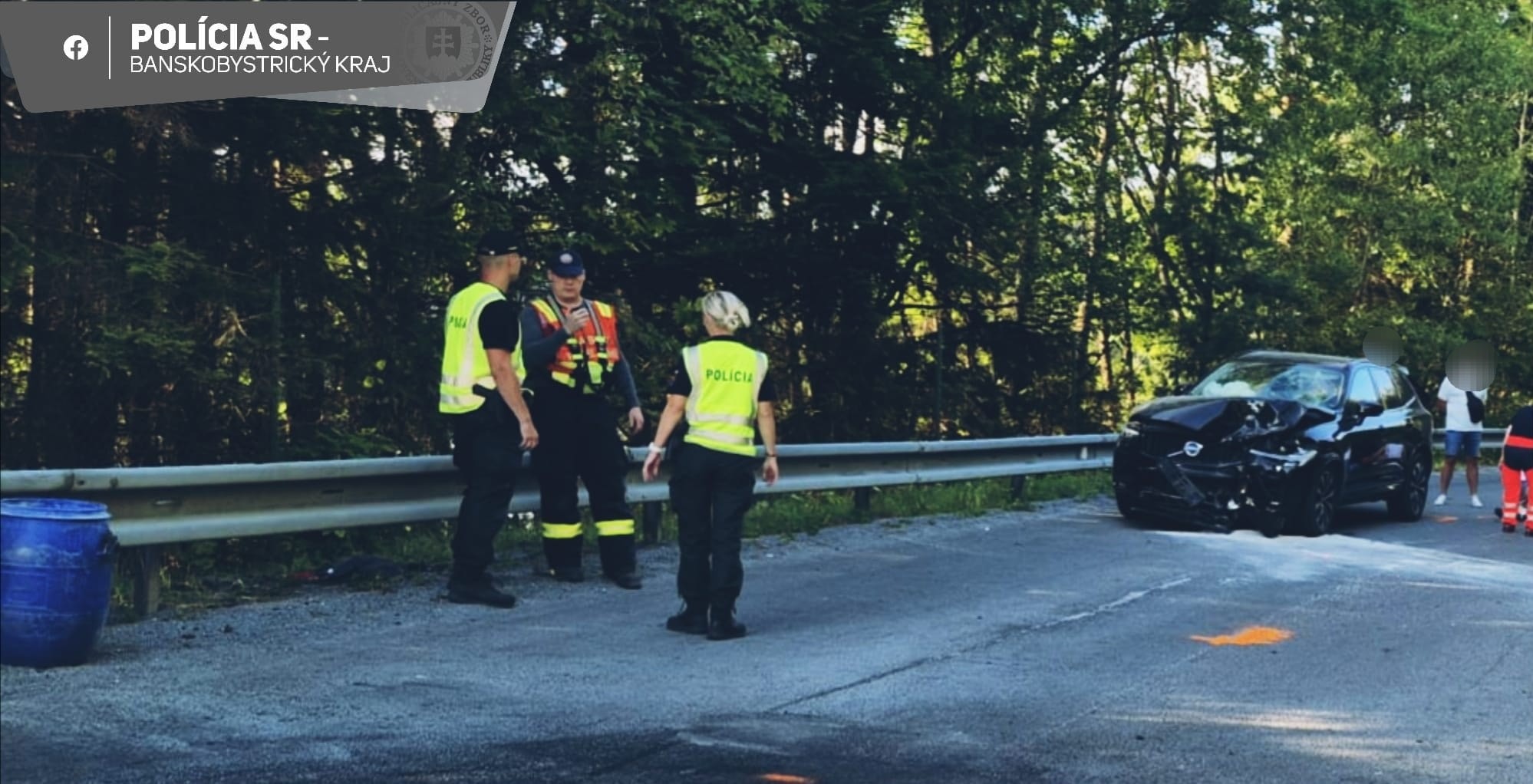 Pri dopravnej nehode neďaleko Hriňovej zomrel 39-ročný motorkár.