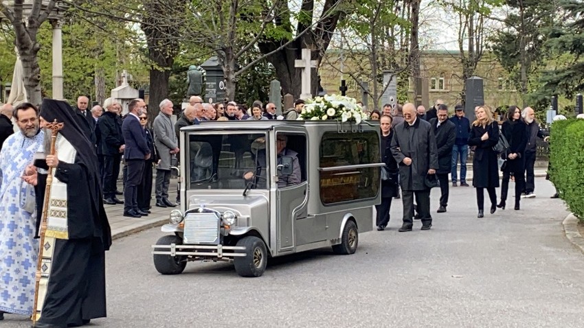 Sahrana Dejana Mijača