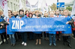 Nauczyciele na wojennej ścieżce z MEN. Ale każdy związek oddzielnie