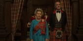 "The Crown" — zdjęcie z piątego sezonu hitu Netfliksa. Na zdjęciu: Imelda Staunton i Jonathan Pryce 