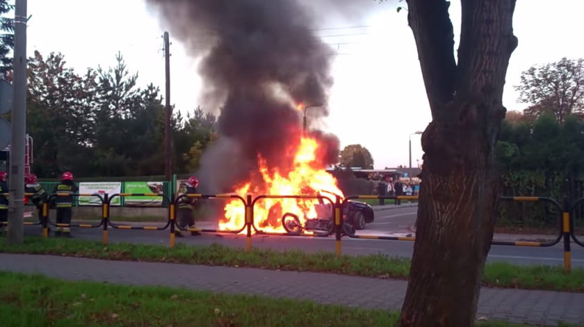 Knurów. Zderzenie renault laguna z motocyklem 