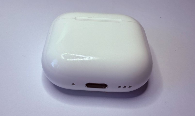 Apple Air Pods 4