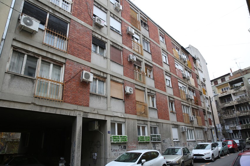 Hadži Prodanova, zgrada u kojoj je živeo Oskar Davičo