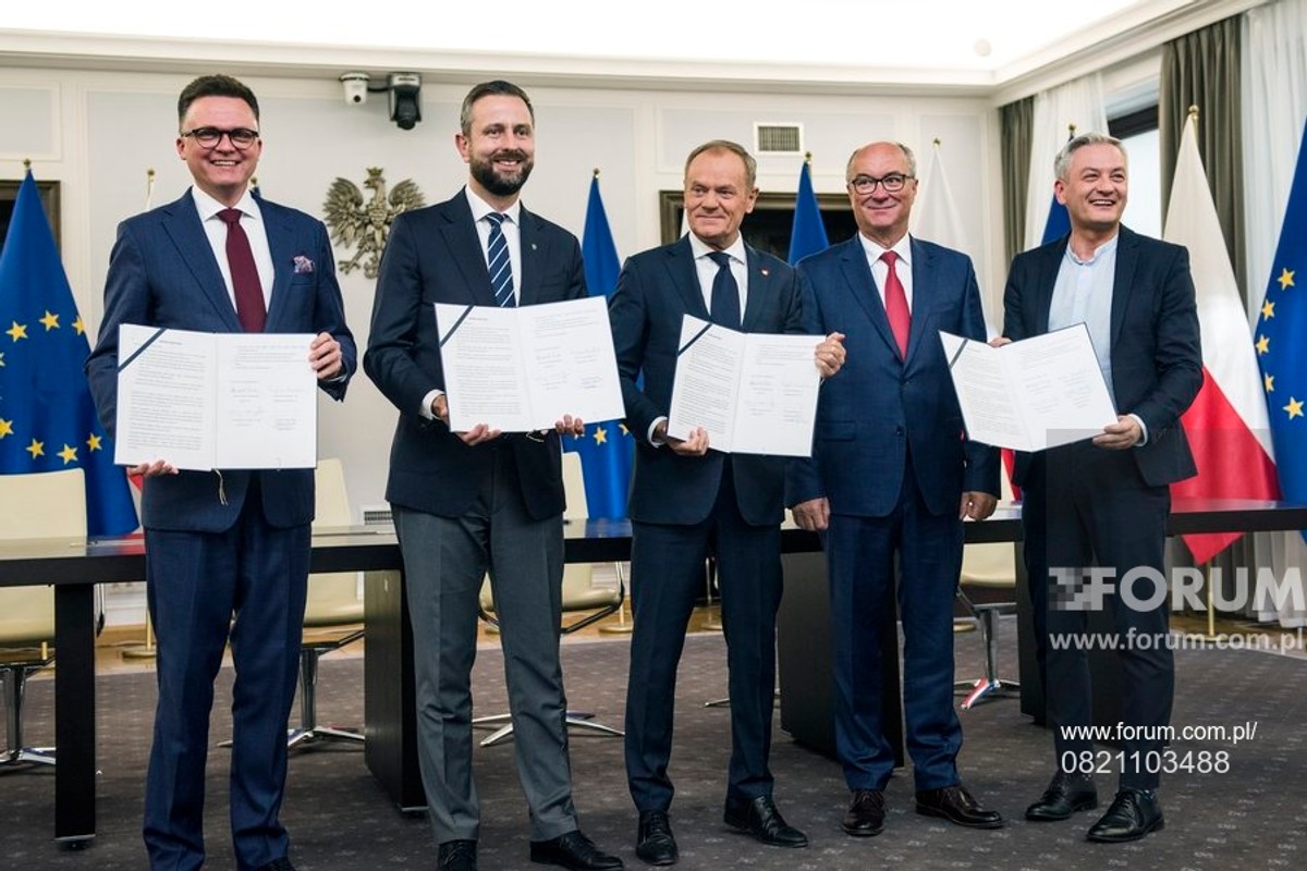 Lepiej razem czy osobno na listach wyborczych? Wyniki sondażu OGB zaskakują