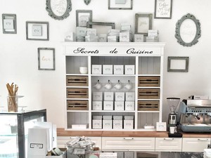 Bon Jour The Sweet by Vintage Garden!