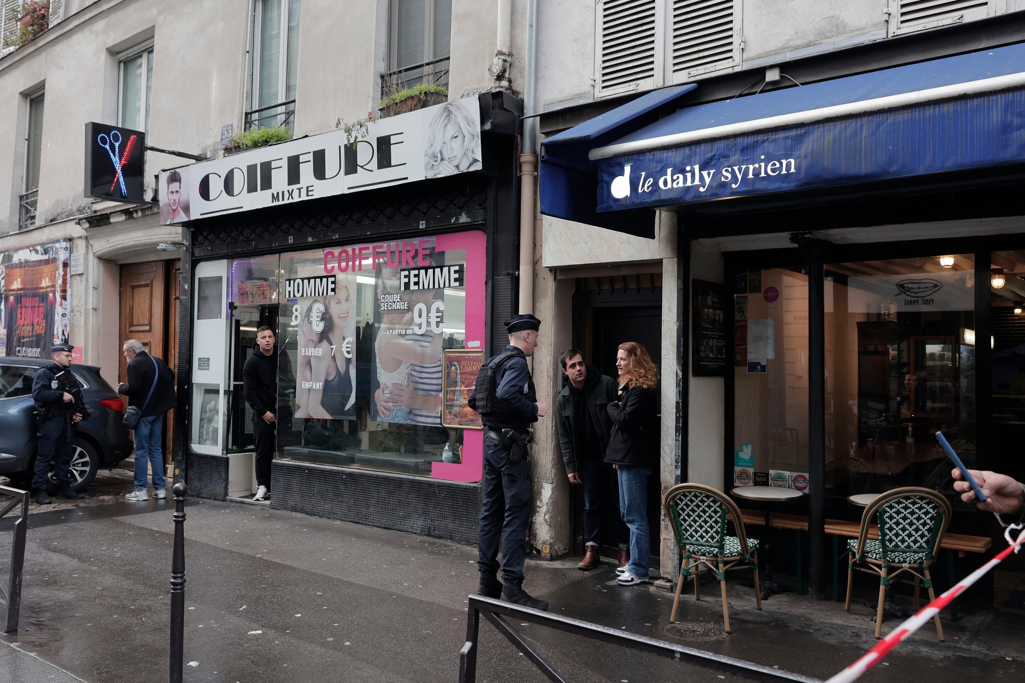 Muž vypálil niekoľko výstrelov na ulici Rue d'Enghien v 10. parížskom obvode.
