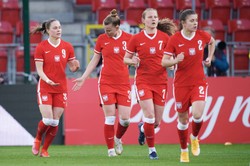 Wysokie zwycięstwo w sparingu polskich piłkarek nożnych