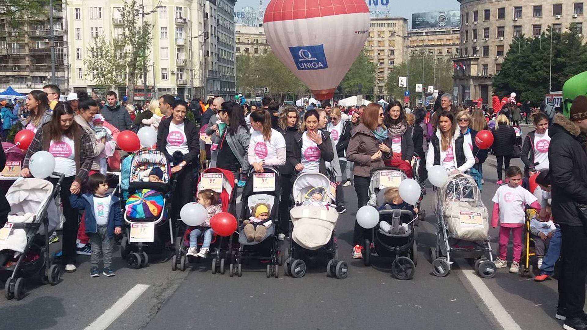 "Mi smo zmajke": Mame s bebama na maratonu dobile najjači aplauz