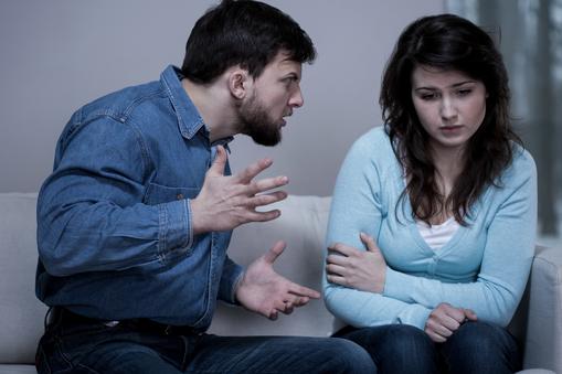 Jak agresja wpływa na związek?