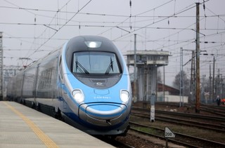 Tak wyglądał pierwszy przejazd Pendolino na trasie Warszawa-Gdańsk